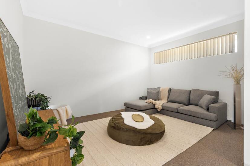 3 Trotter Street, FORRESTDALE, WA 6112 AUS