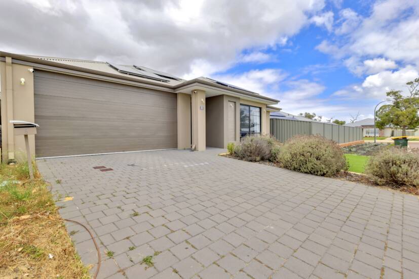 6 Corymbia Boulevard, BYFORD, WA 6122 AUS