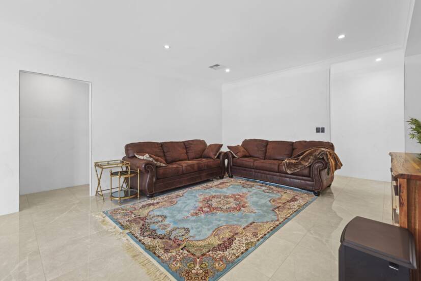 6 Corymbia Boulevard, BYFORD, WA 6122 AUS