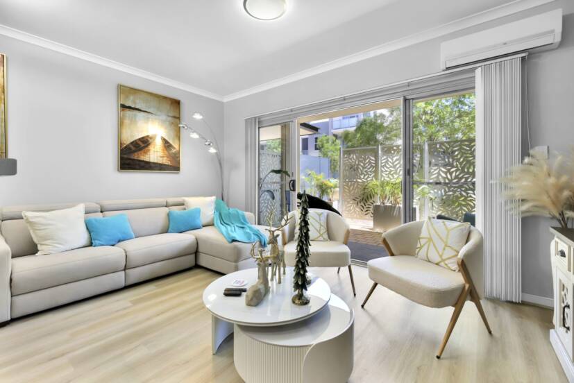 8/6 Ibera Way, SUCCESS, WA 6164 AUS