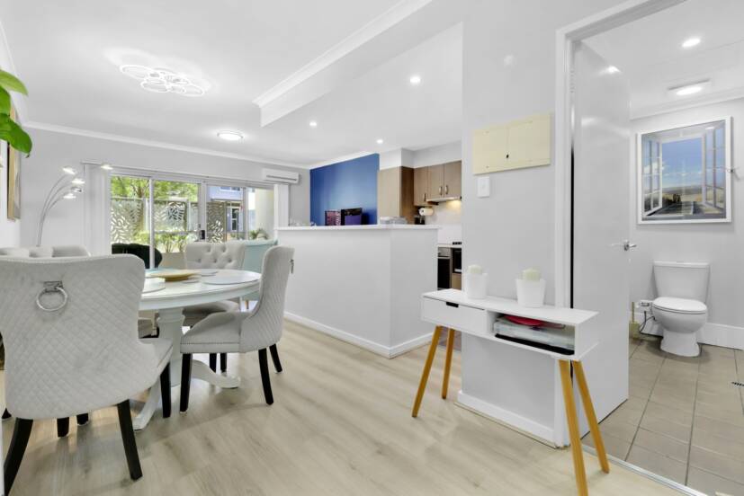 8/6 Ibera Way, SUCCESS, WA 6164 AUS