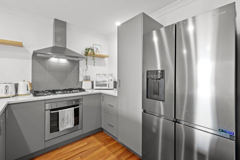 6 Wolfson Way, PIARA WATERS, WA 6112 AUS
