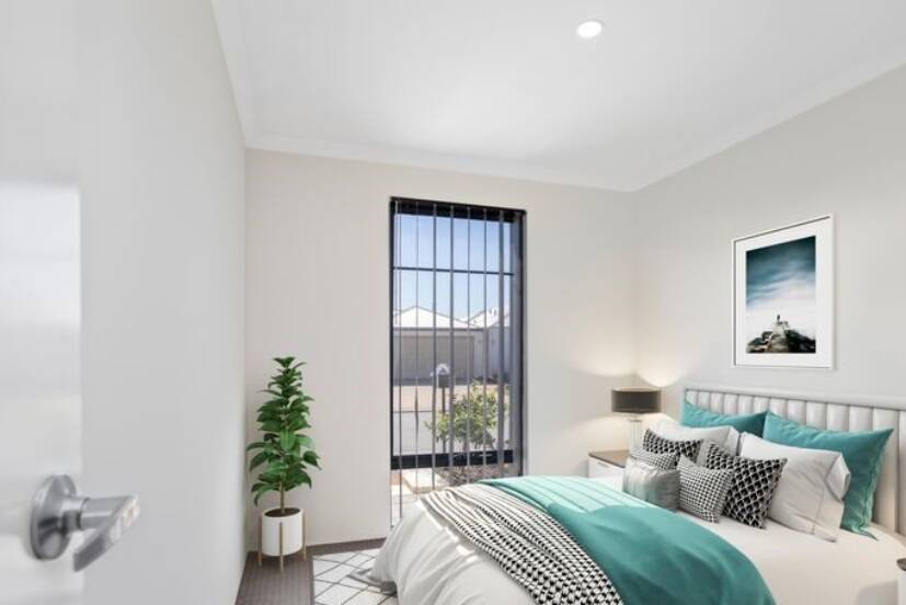 6 Wolfson Way, PIARA WATERS, WA 6112 AUS