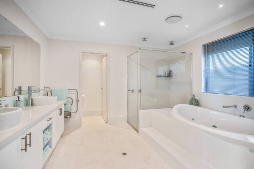 1 Pedalstone Drive, SOUTHERN RIVER, WA 6110 AUS