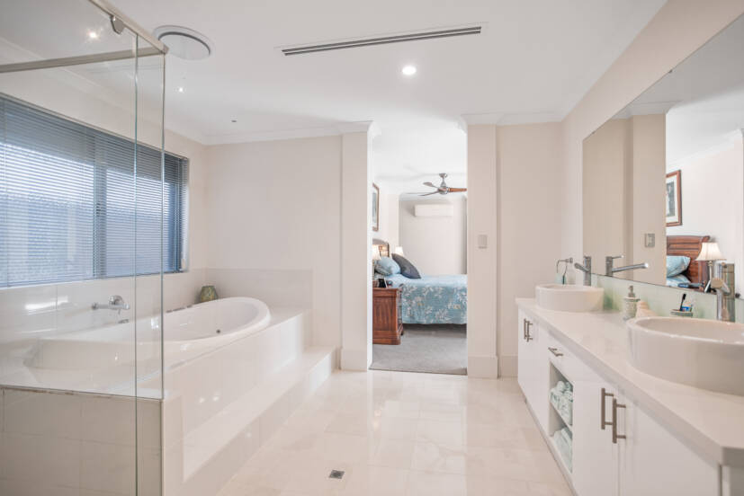 1 Pedalstone Drive, SOUTHERN RIVER, WA 6110 AUS