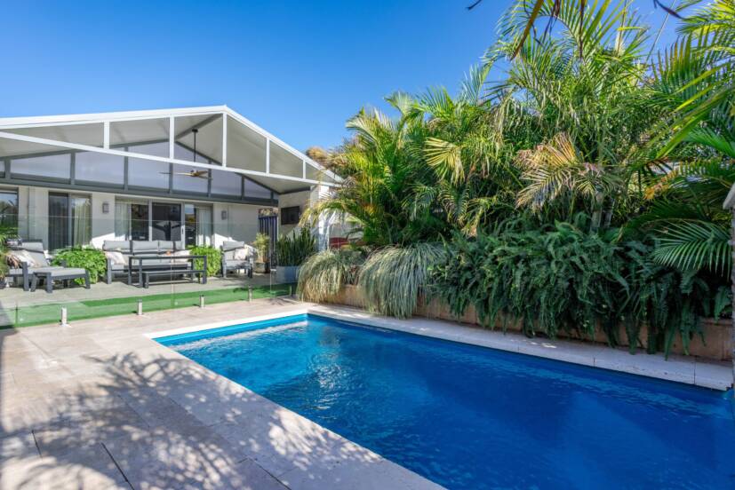 1 Pedalstone Drive, SOUTHERN RIVER, WA 6110 AUS