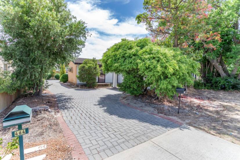 464B Riverton Drive East, RIVERTON, WA 6148 AUS
