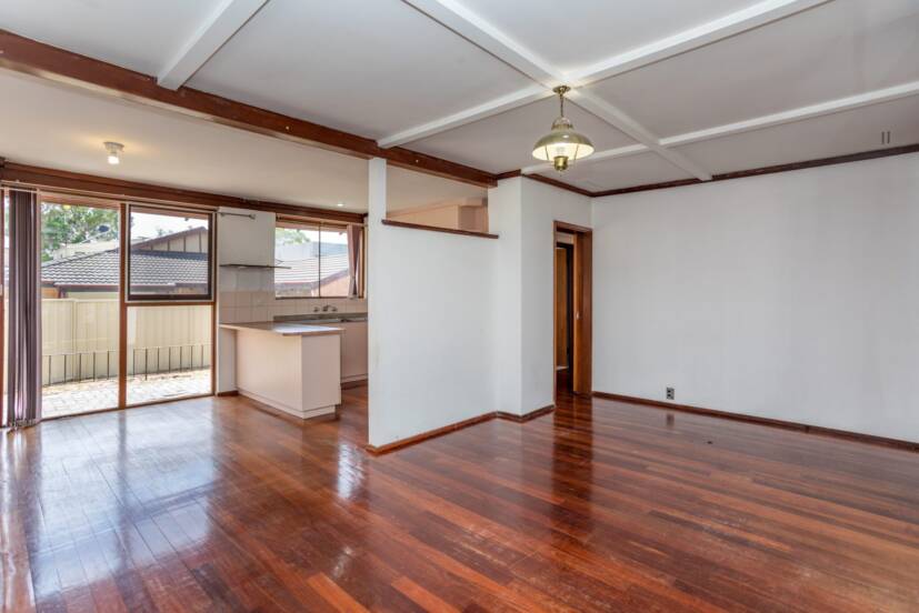 464B Riverton Drive East, RIVERTON, WA 6148 AUS