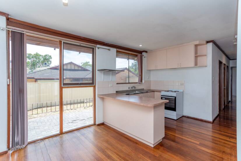 464B Riverton Drive East, RIVERTON, WA 6148 AUS