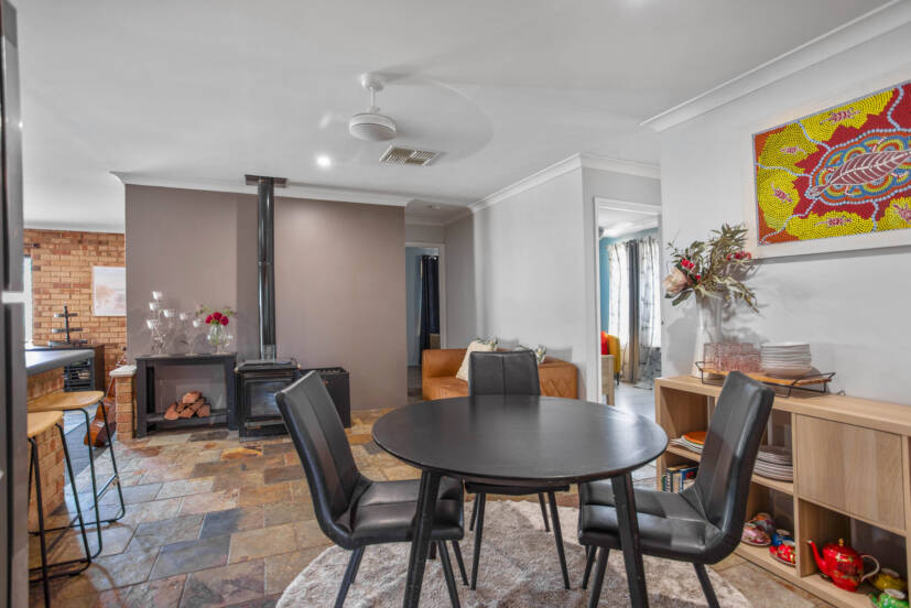 10 Sands Court, HUNTINGDALE, WA 6110 AUS