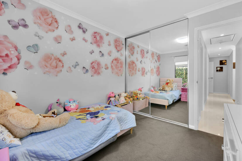 27 Turtledove Road, HARRISDALE, WA 6112 AUS