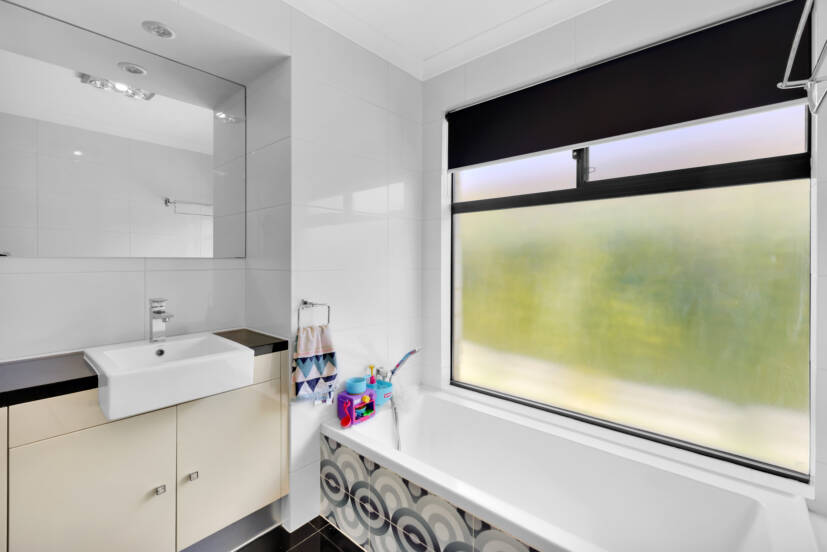 27 Turtledove Road, HARRISDALE, WA 6112 AUS