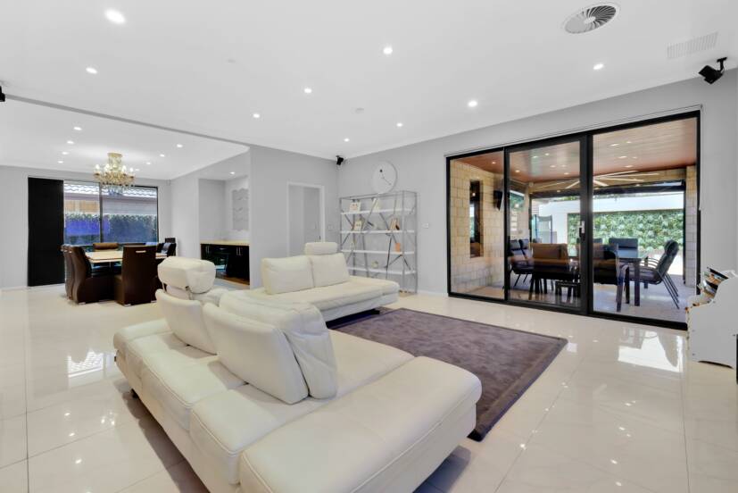 27 Turtledove Road, HARRISDALE, WA 6112 AUS