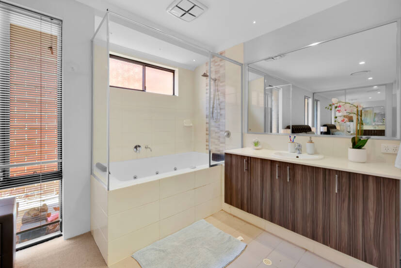8 Pyramid Road, HARRISDALE, WA 6112 AUS