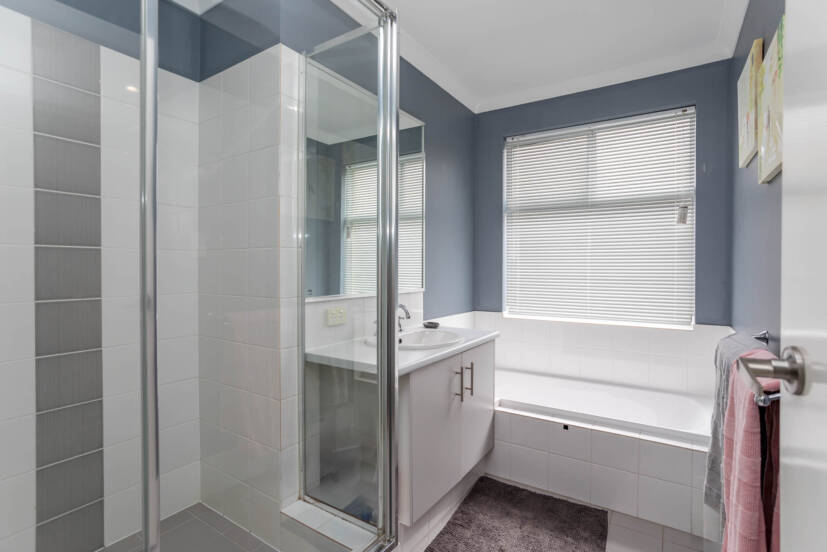 5 Mears Way, HILBERT, WA 6112 AUS
