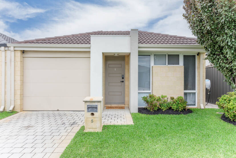 5 Mears Way, HILBERT, WA 6112 AUS