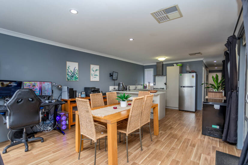 5 Mears Way, HILBERT, WA 6112 AUS