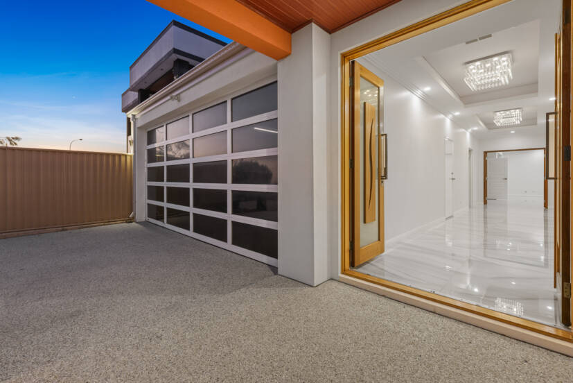 4 Azima Street, SOUTHERN RIVER, WA 6110 AUS