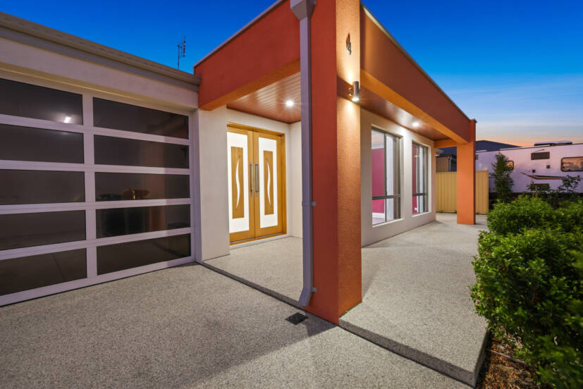 4 Azima Street, SOUTHERN RIVER, WA 6110 AUS