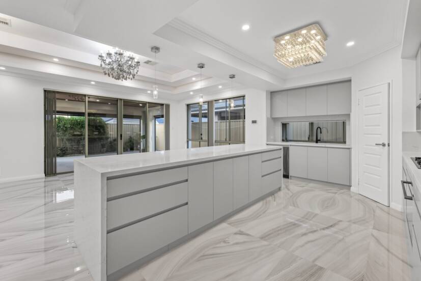 4 Azima Street, SOUTHERN RIVER, WA 6110 AUS