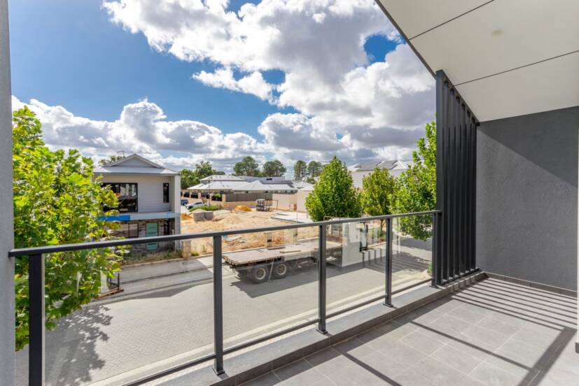 14 Research Avenue, PIARA WATERS, WA 6112 AUS
