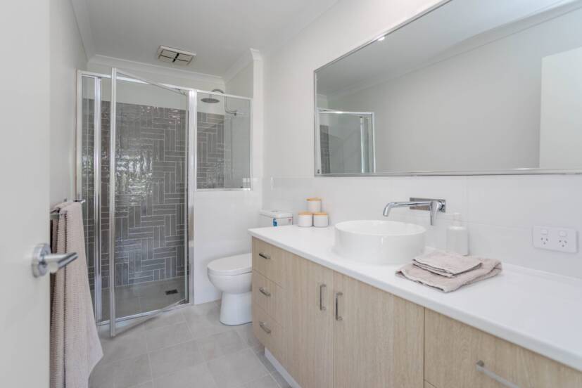 14 Research Avenue, PIARA WATERS, WA 6112 AUS