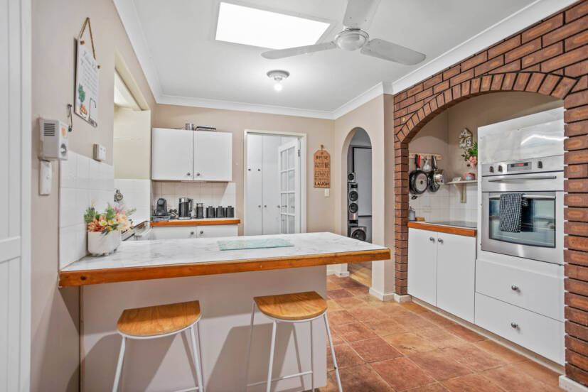 68 Kellar Way, THORNLIE, WA 6108 AUS