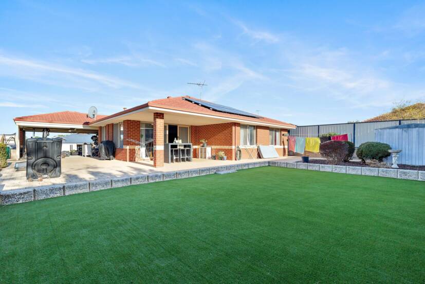 38 Wimbledon Street, BERTRAM, WA 6167 AUS