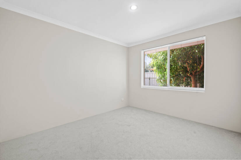 3 Artizan Pass, PIARA WATERS, WA 6112 AUS