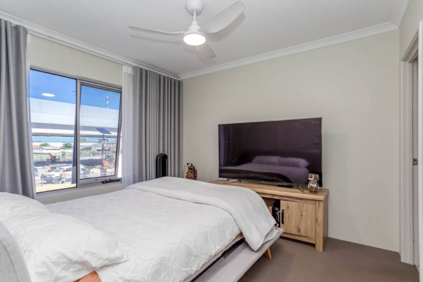 5/148-154 Railway Parade, QUEENS PARK, WA 6107 AUS