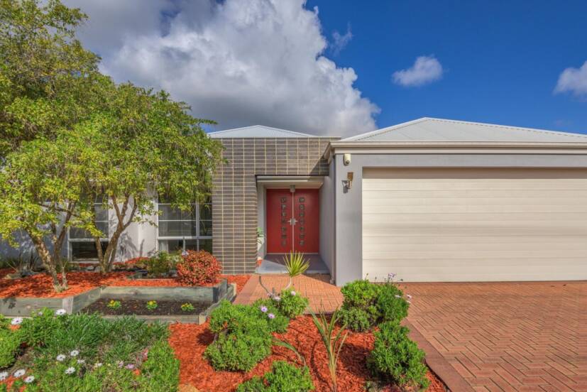19 Pardalote Road, HARRISDALE, WA 6112 AUS