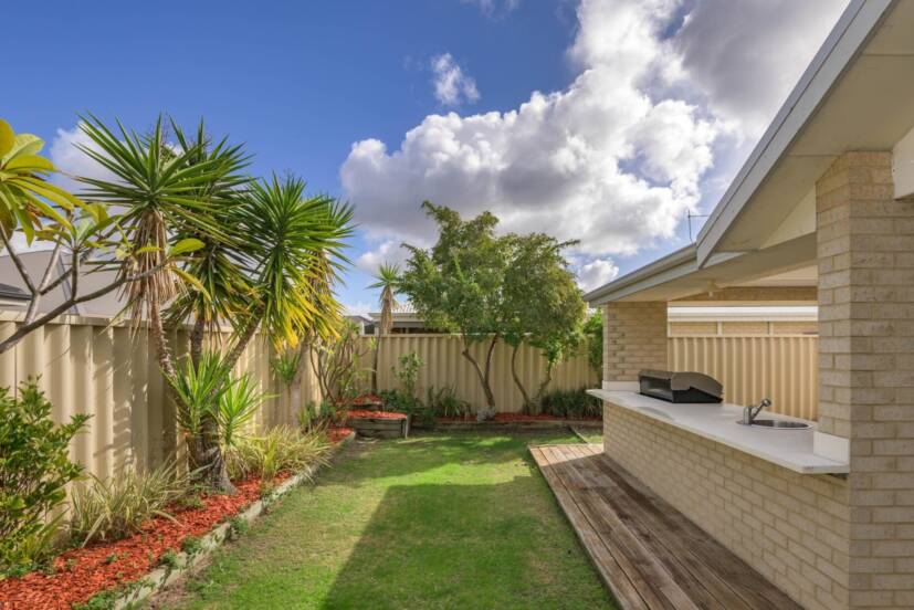 19 Pardalote Road, HARRISDALE, WA 6112 AUS