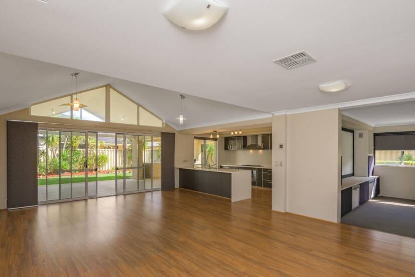 19 Pardalote Road, HARRISDALE, WA 6112 AUS
