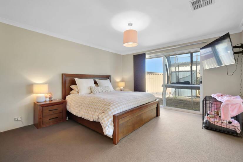 19 Pardalote Road, HARRISDALE, WA 6112 AUS