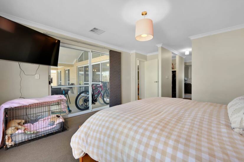 19 Pardalote Road, HARRISDALE, WA 6112 AUS