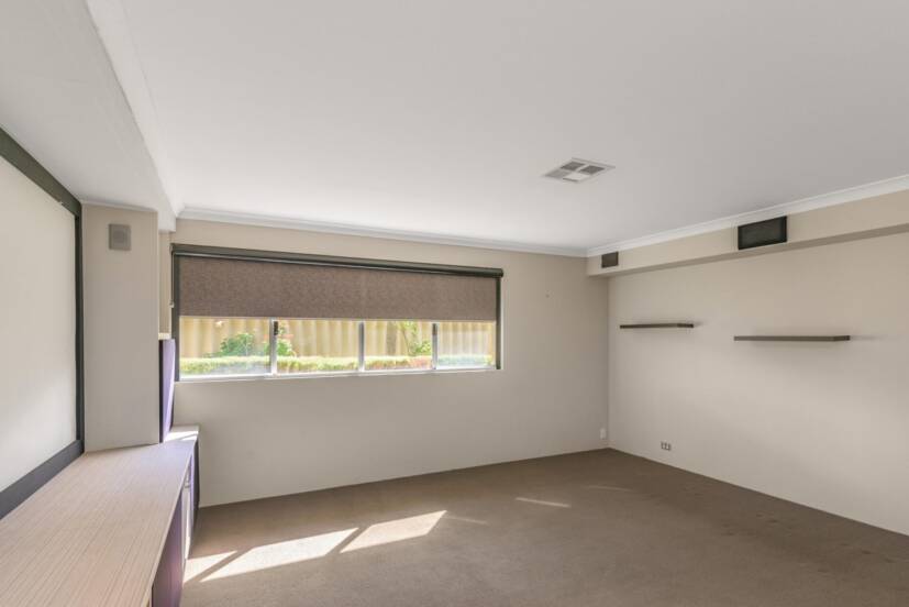19 Pardalote Road, HARRISDALE, WA 6112 AUS