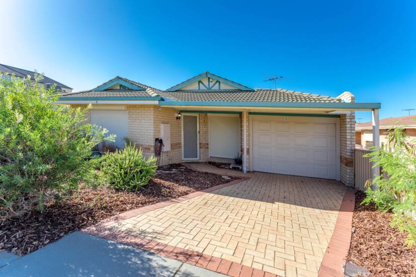 4/13 Mallard Way, CANNINGTON, WA 6107 AUS