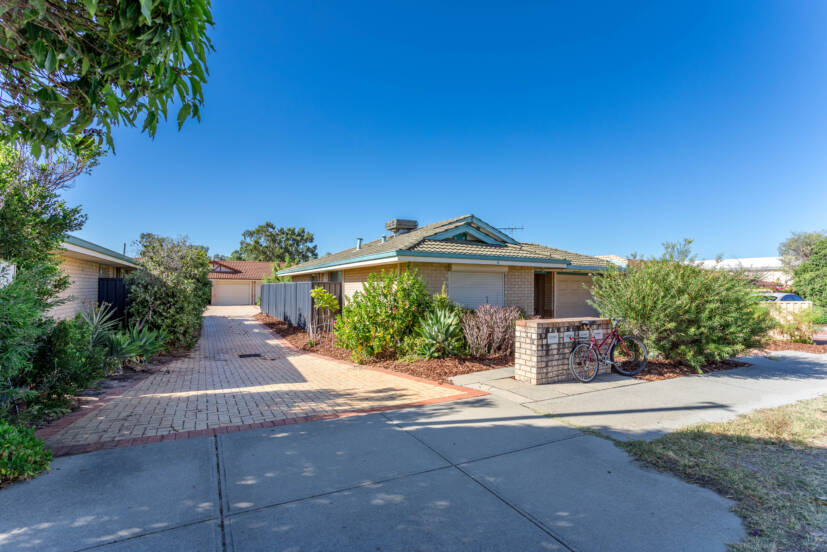 4/13 Mallard Way, CANNINGTON, WA 6107 AUS