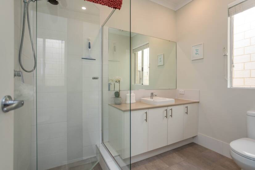 8 Benedick Road, COOLBELLUP, WA 6163 AUS