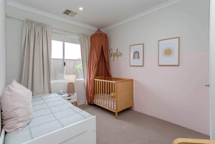 8 Benedick Road, COOLBELLUP, WA 6163 AUS