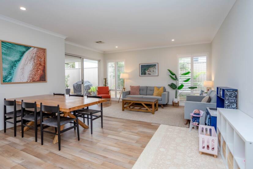 8 Benedick Road, COOLBELLUP, WA 6163 AUS
