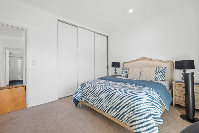 14 Whimbrel Way, HARRISDALE, WA 6112 AUS