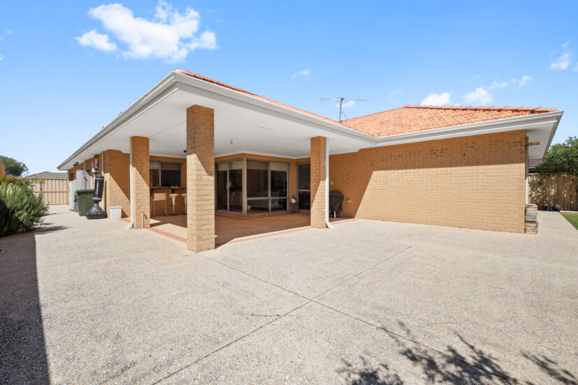 14 Whimbrel Way, HARRISDALE, WA 6112 AUS