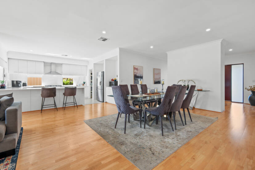 14 Whimbrel Way, HARRISDALE, WA 6112 AUS