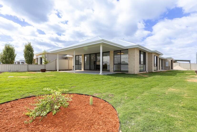 69 Tourmaline Ridge, AUSTRALIND, WA 6233 AUS
