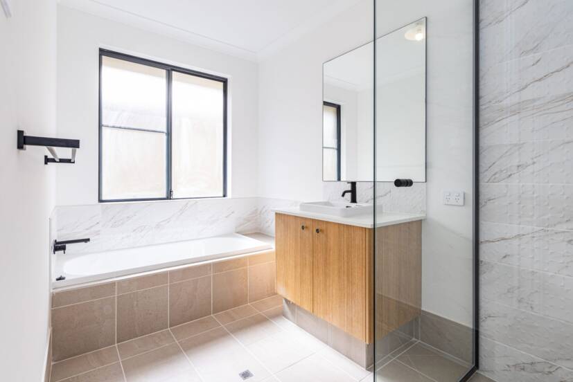 69 Tourmaline Ridge, AUSTRALIND, WA 6233 AUS