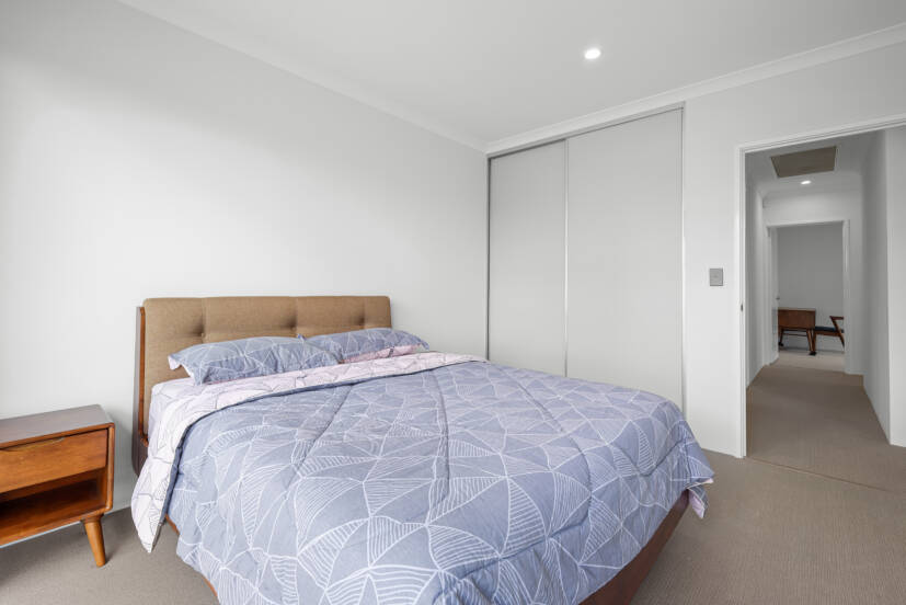 9 Livorno Boulevard, PIARA WATERS, WA 6112 AUS