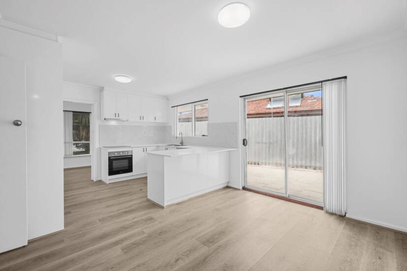 23 Kennett Street, MADDINGTON, WA 6109 AUS