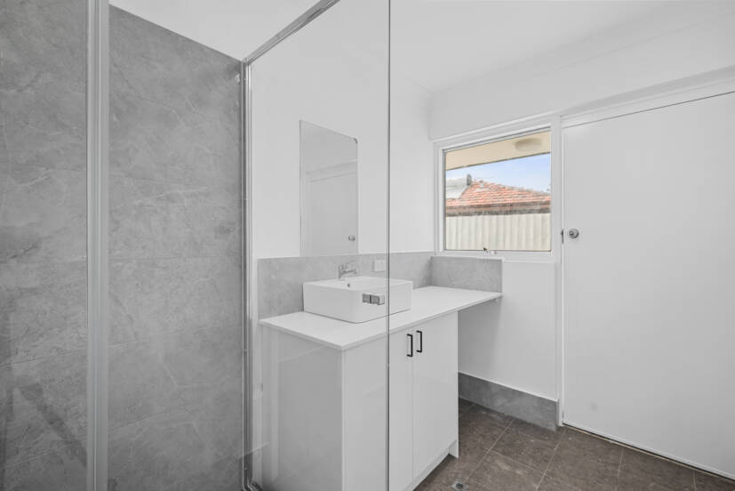 23 Kennett Street, MADDINGTON, WA 6109 AUS