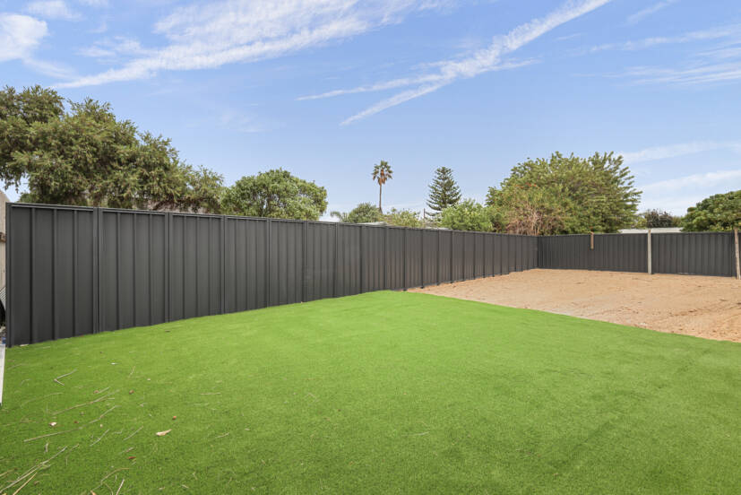 23 Kennett Street, MADDINGTON, WA 6109 AUS